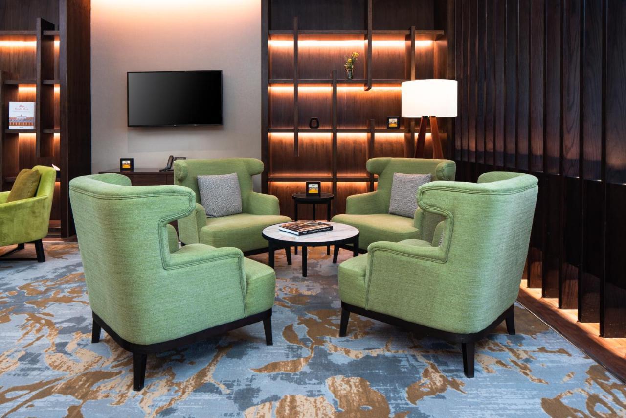 Citadines Abha Apart otel Dış mekan fotoğraf The lounge at the airport