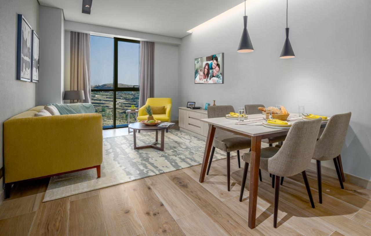 Citadines Abha Apart otel Dış mekan fotoğraf The interior of a typical apartment
